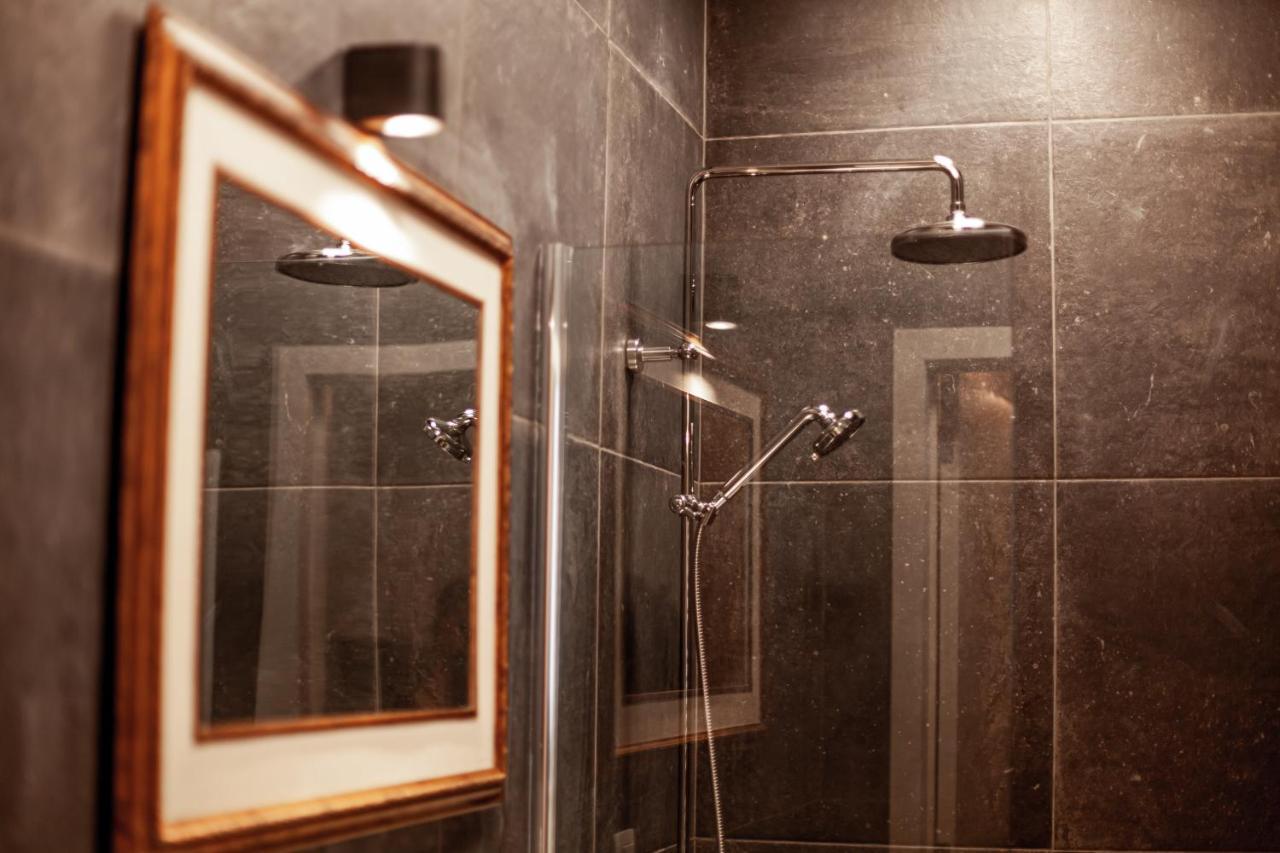 Luxury Suites Palace By Rikas Hotels 안트베르펜 외부 사진